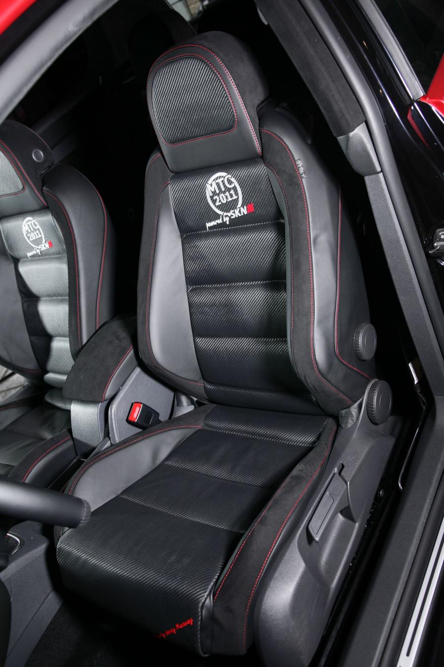  Volkswagen Golf GTi by SKN 2012 года  (фото 13 из 25)